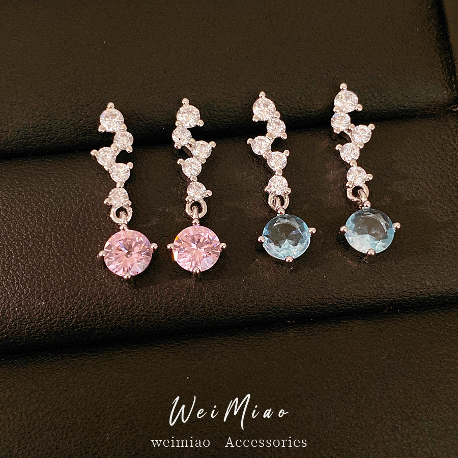 Agujas de plata de piedra de silicio pernos redondos simples diarios temperamento versátil pendientes de moda ligero lujo alta sensación de auriculares al por mayor