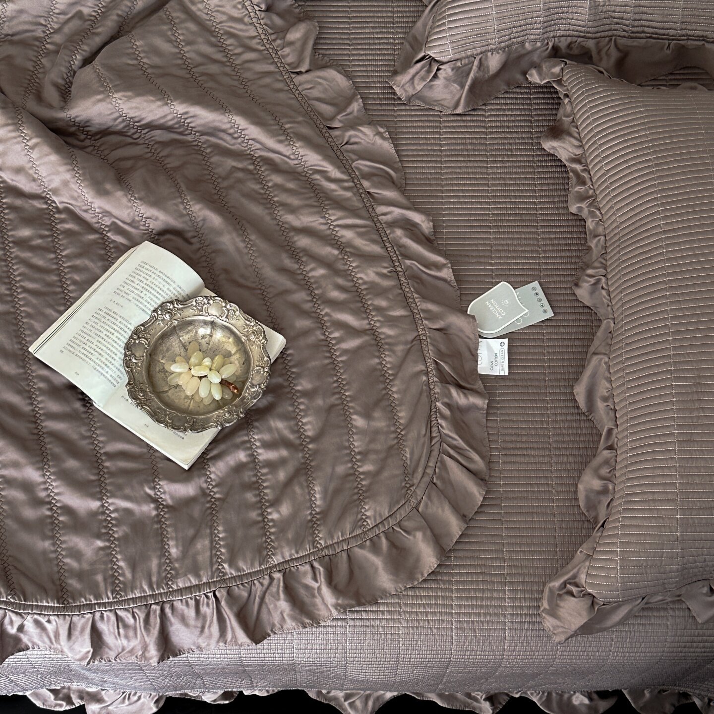 Lyocell Tencel Cooling Bedding Set Four Piece Wide Stripe Design_voghion.com