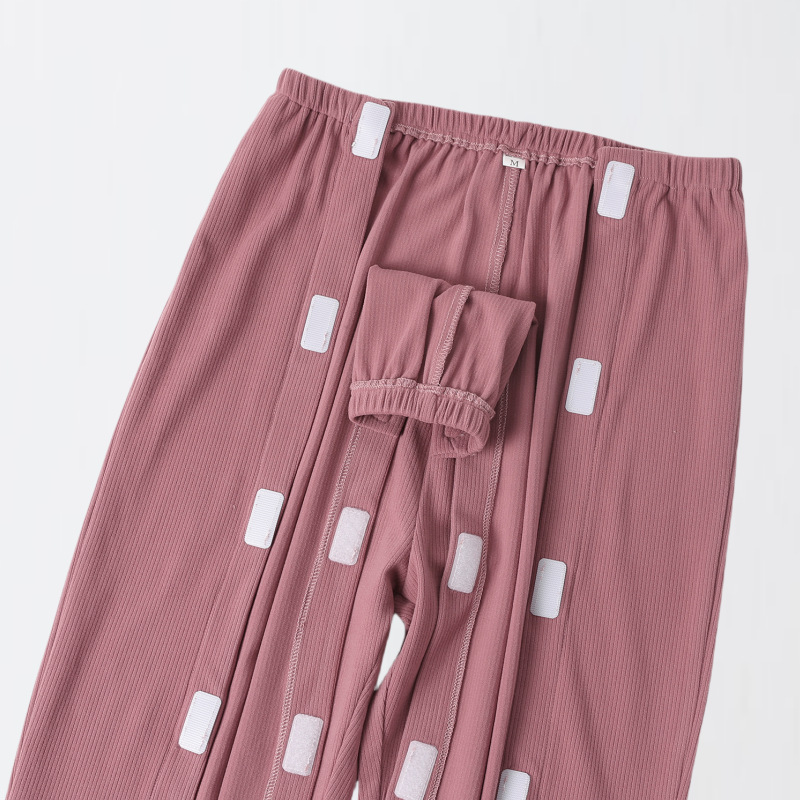 春秋タイプの看護服は着やすくて、麻痺しています。