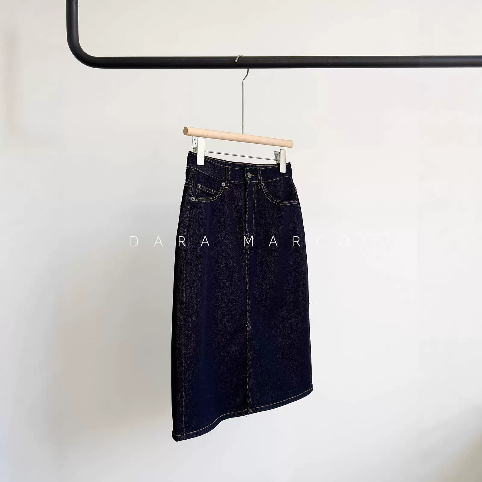 复古时髦~小禾柜上3K棉弹及膝直筒牛仔半身裙百搭开叉小A版26早春