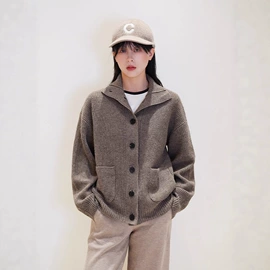 女式针织衫;连衣裙;半身裙