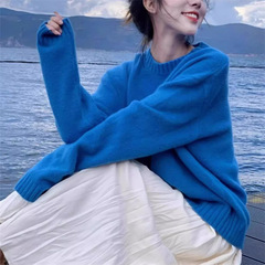温柔风克莱因蓝套头毛衣女秋冬软糯加厚圆领针织衫韩系氛围感上衣