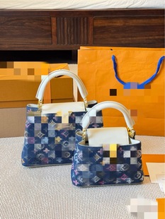 �߰汾V��Ů��2025�¿���Lӡ����������r�аٴ�ƴɫ�μ�б���