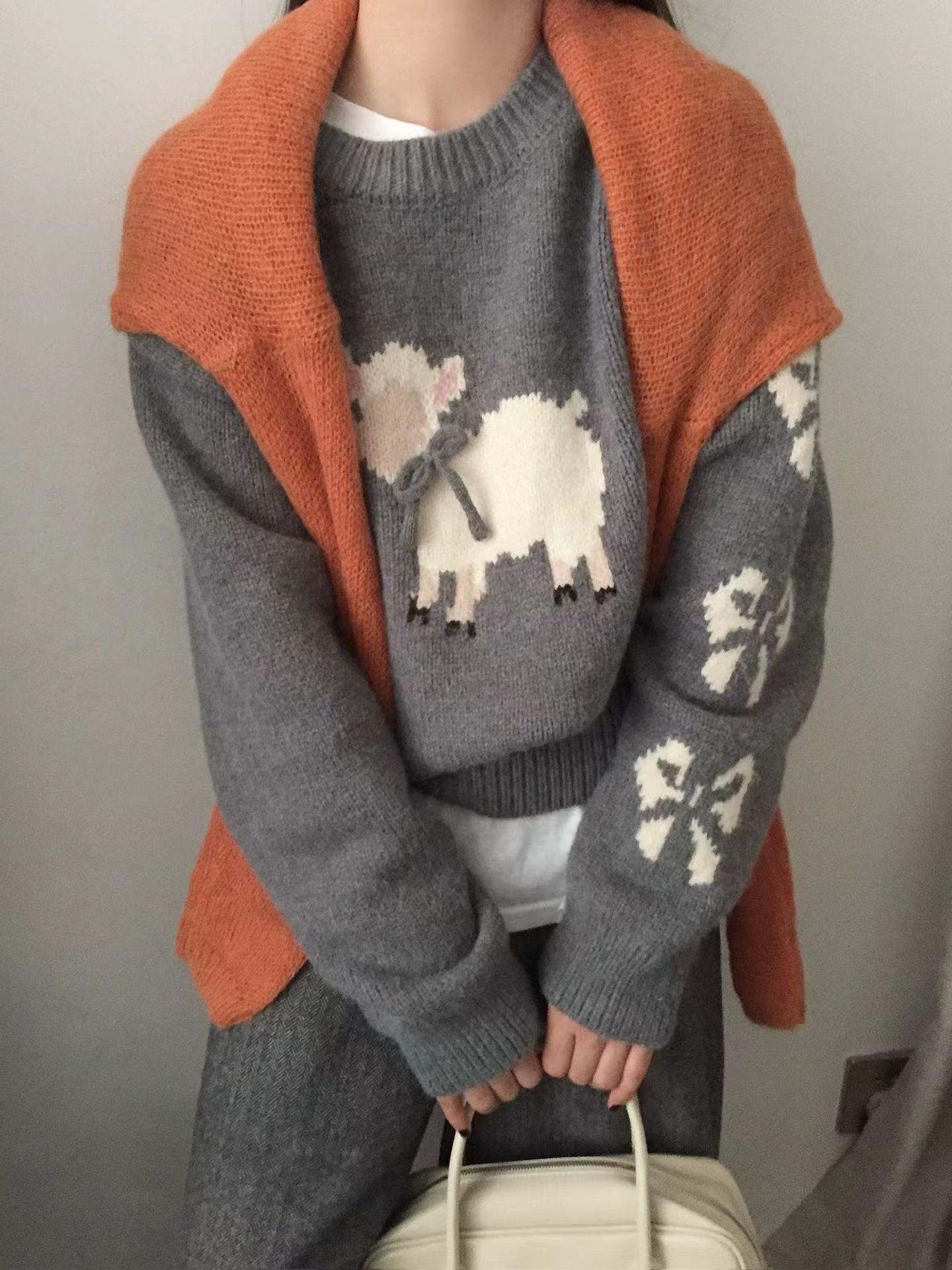 Demi-season three dimensional cute knitted sweater with bow