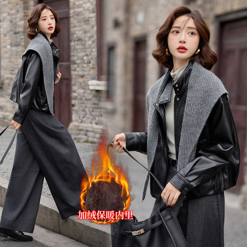 Brand Knitted Shawl Stand Collar Plus Velvet Leather Jacket for Women 2025 Winter New Style Small Sheepskin Jacket Top