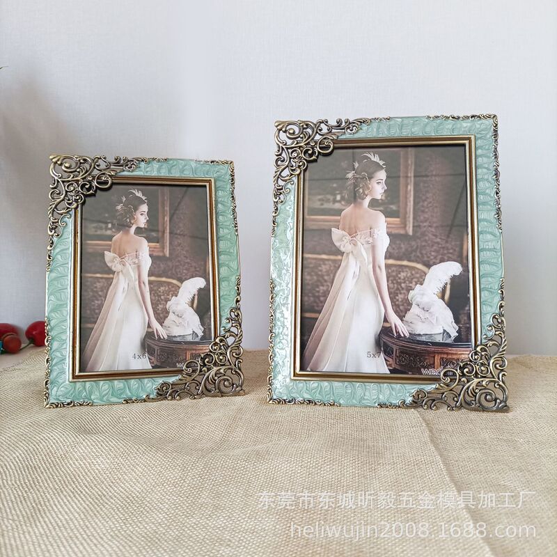 Original enamel Pearl green 6-inch 7-inch metal photo frame decoration, studio photo frame, flower series metal phase Original enamel Pearl green 6-inch 7-inch metal photo frame decoration, studio photo frame, flower series metal phase