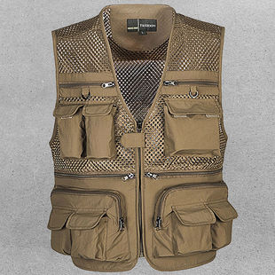 Summer old male father camouflage mesh vest outdoor multi-pocket photojournalist spring and autumn fishing horse