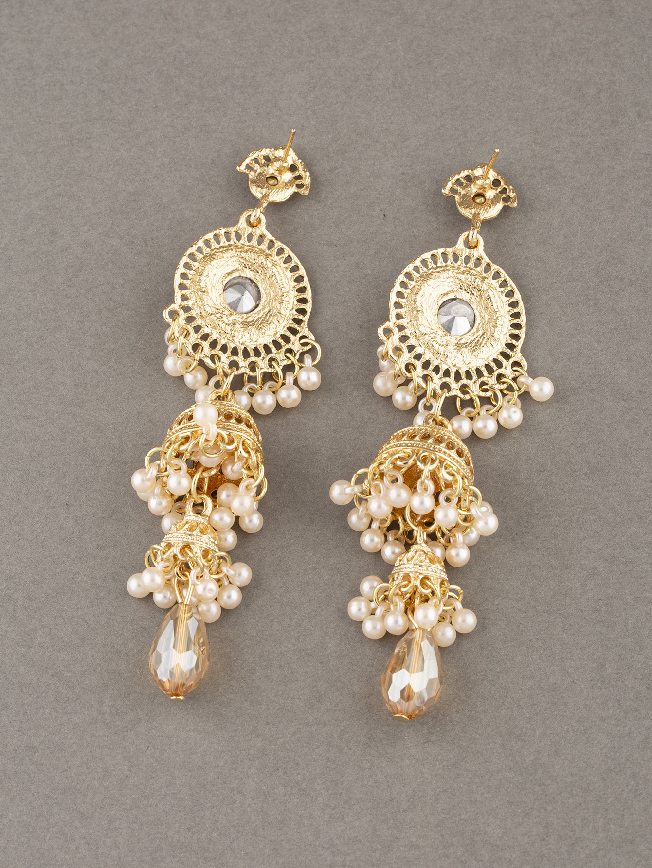 1 Pair Retro Round Bell Pearl Plating Inlay Alloy Acrylic Gem Drop Earrings display picture 21