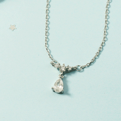 Small fresh diamond-encrusted water drop necklace Korean style temperament new smart simple versatile light luxury clavicle chain for your girlfriend
