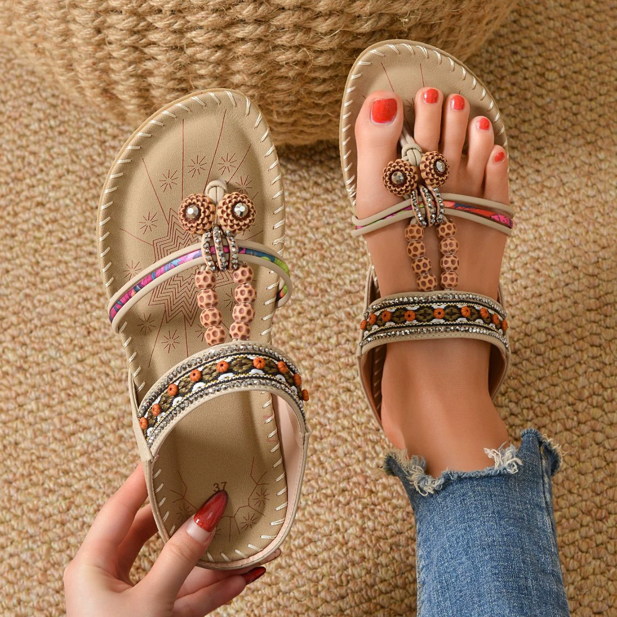 2025 новые летние женские сандалии в цвете кремовый с плетеными ремешками, разноцветной вышивкой бусинами, этнический стиль, повседневные универсальные сандалии