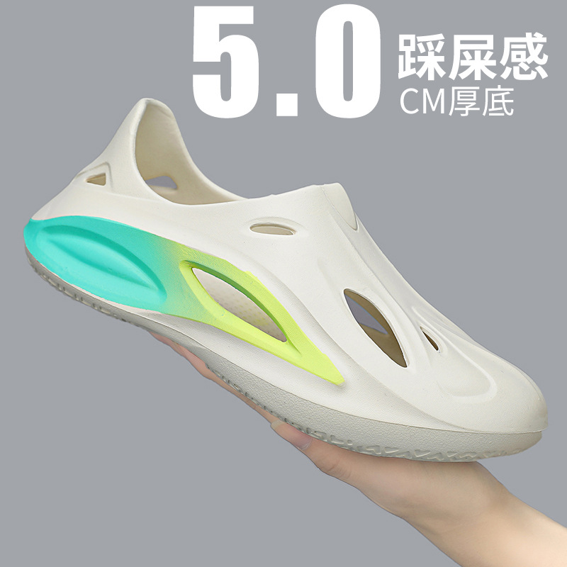 Zapatos con agujeros para parejas, suela suave de verano, sandalias deportivas de coco, hombres y mujeres usan zapatillas ligeras en la playa