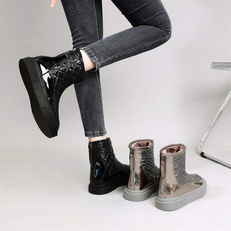 Northeast Snow Boots Women's Waterproof and Non-Slip 2025 Autumn and Winter New Warm Large Cotton Shoes Short Boots Large Size 41 Korean Version Versatile