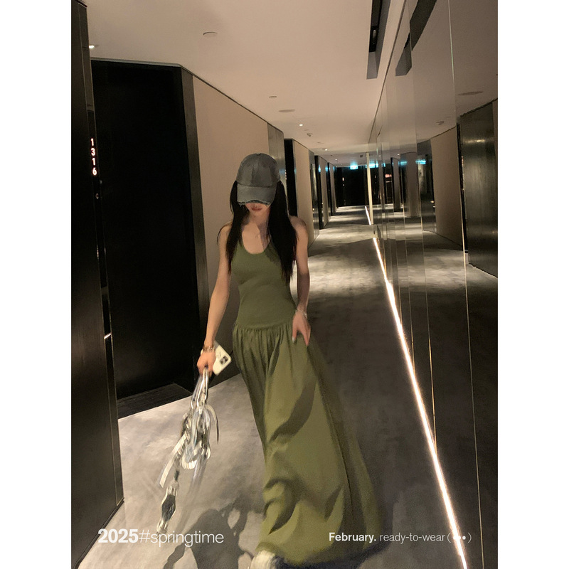 SUNONEONE 大摆吊带长裙连衣裙女夏季白色法式修身收腰设计感裙子|undefined