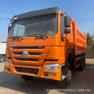 Yük maşınları Rear Eight-Wheel 6X4 Engineering