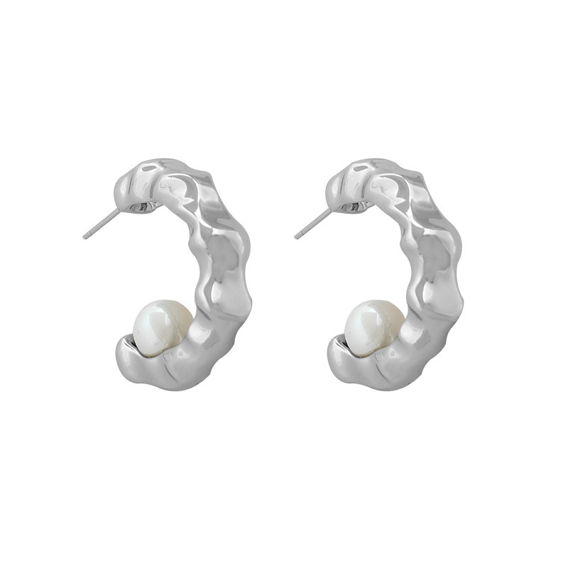 Fashion C Shape Plating Copper Artificial Pearls Earrings display picture 7