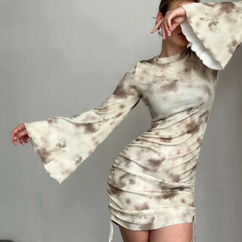 Короткое платье Trumpet Long-Sleeved Dress Drawstring Pleated Hip Skirt