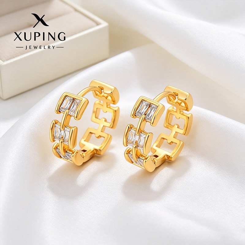 Pendientes de aro Xuping de diseño hueco con estilo de moda y personalidad, imitación de oro, con gemas artificiales, accesorios de oreja sencillos de lujo ligero