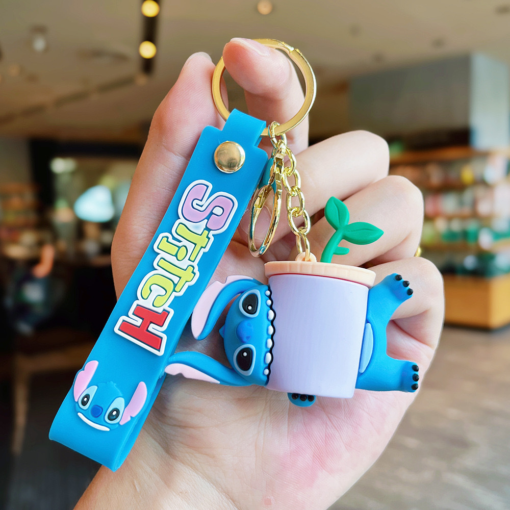 Dibujos animados anime Stitch serie llavero muñeca bolso colgante hebilla llavero transfronterizo pequeño regalo al por mayor