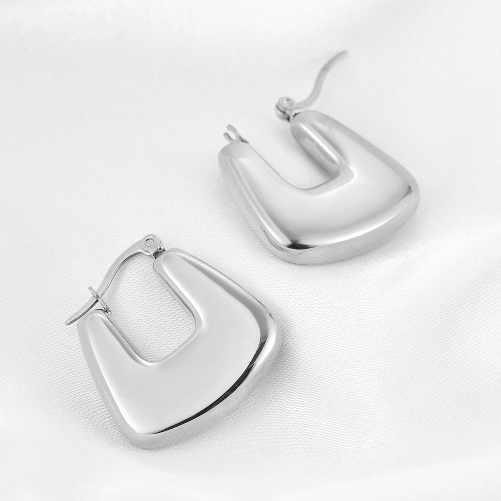 Retro Solid Color Titanium Steel Earrings 1 Pair