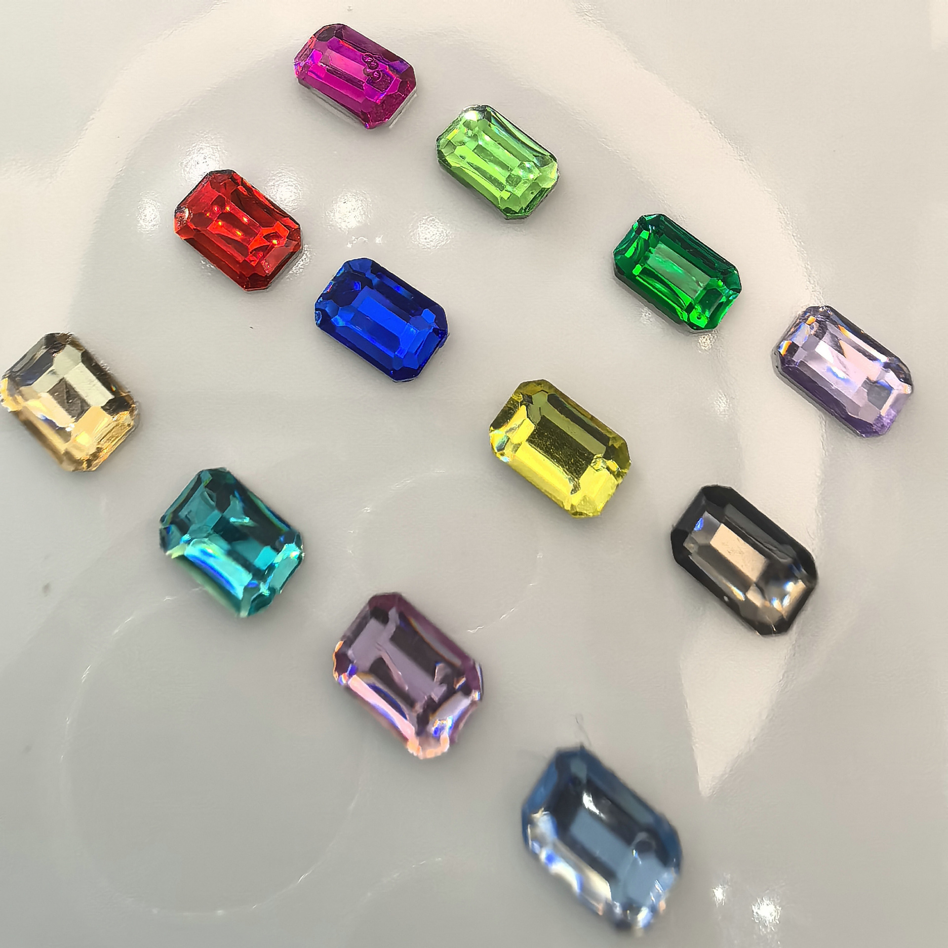 5.4.004,八角方钻超闪白色透明平底异形钻长方形钻指甲树