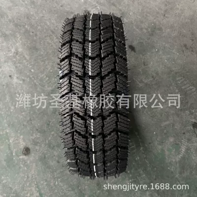 Factory Direct Sales Motorcycle Tires Vacuum Tires Snow Tires Anti-Skid Wear-Resistant 120/70-12