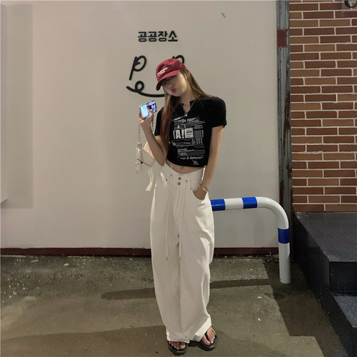White V-neck short-sleeved T-shirt women's 2025 summer new Korean style slim short baby-exposed student shirt ins