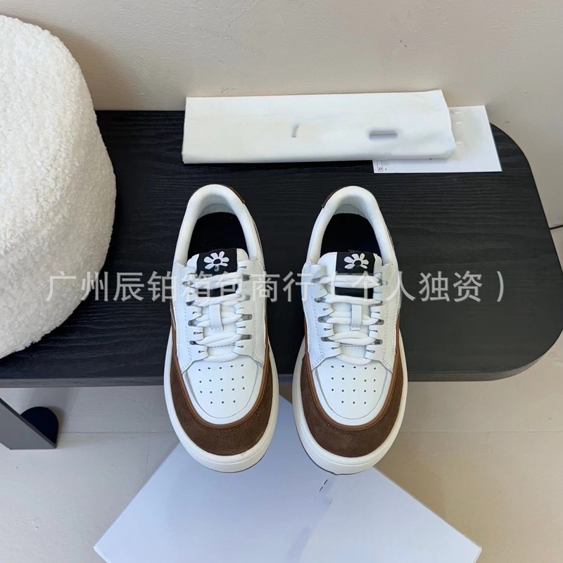高端系带新款增高鞋圆头小众厚底高端运动2025时尚面包板鞋休闲鞋|undefined