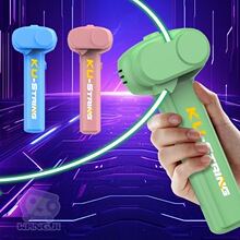 跨境夜光绳发射器逗猫狗亲子游戏手持运动电动玩具解压绳子推动器