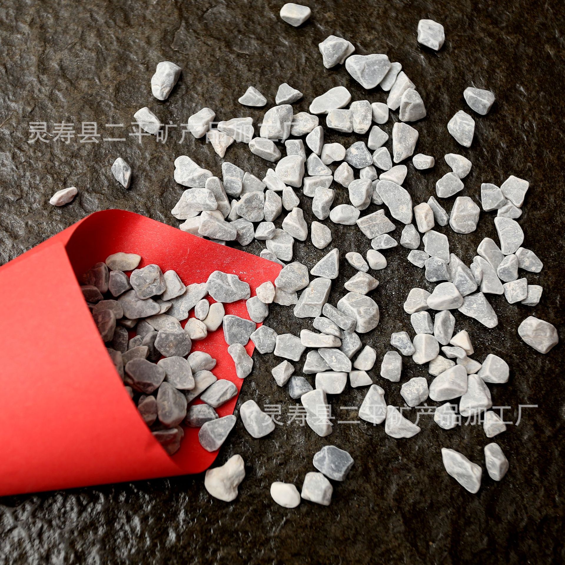 黑色灰色砾石建筑庭院园林铺路用鹅卵石水洗石子碎石厂家砾石铺路