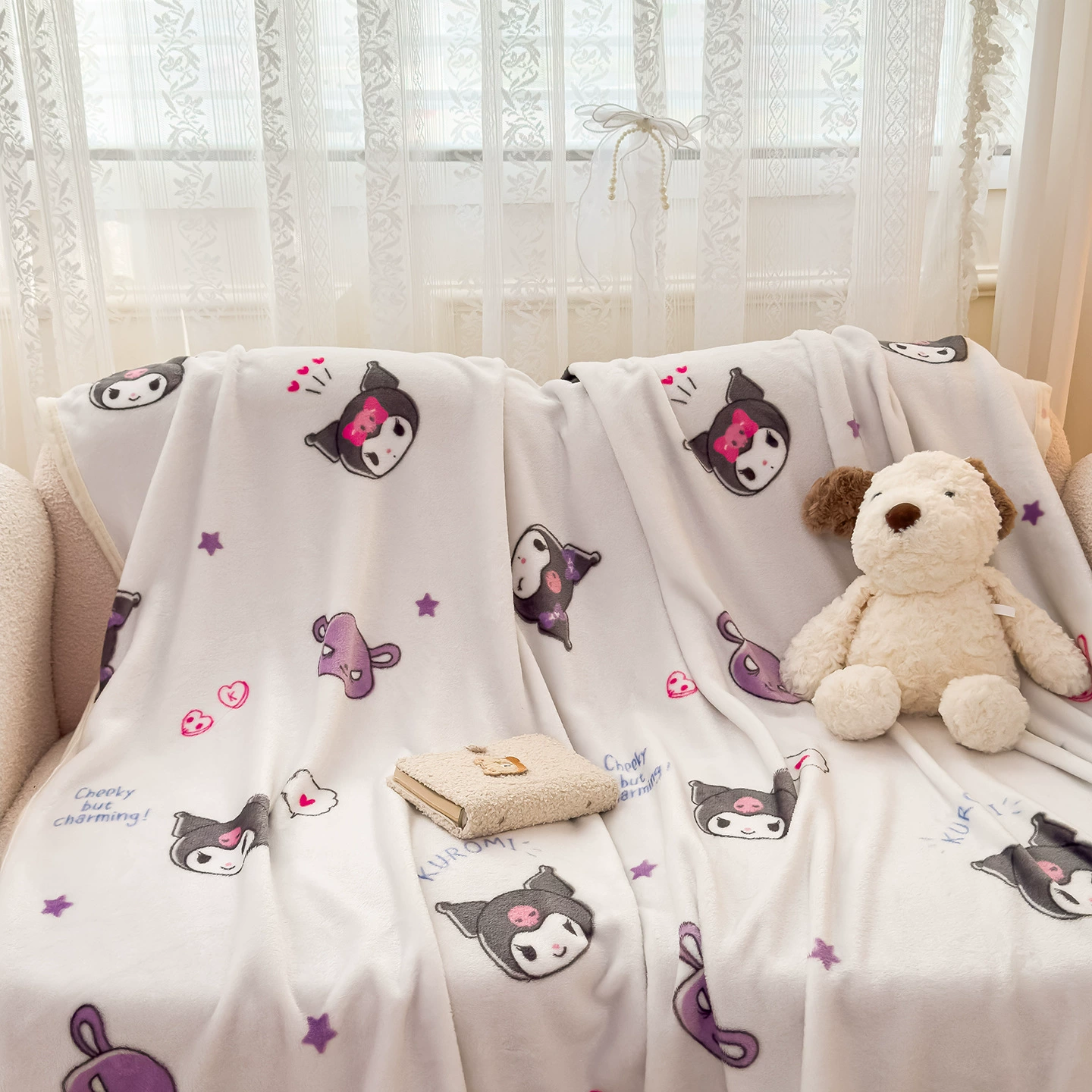 Плед (Sanrio) однослойный молочный велюр — гипоаллергенный с мультяшным принтом, на все сезоны, разные размеры