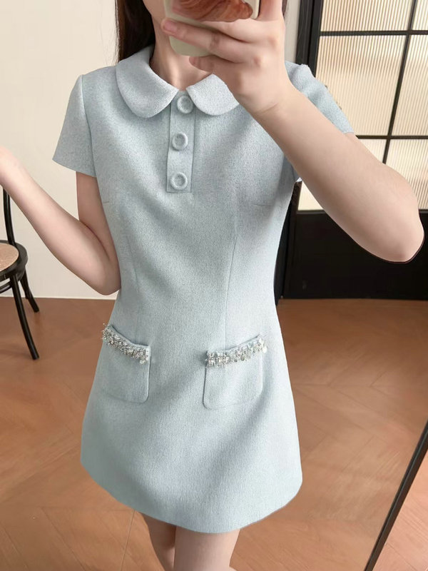 ニッチデザインドールカラースリムポロスカート新鮮な年齢軽減スパンコールラインストーン刺繍半袖ドレス女性夏|undefined