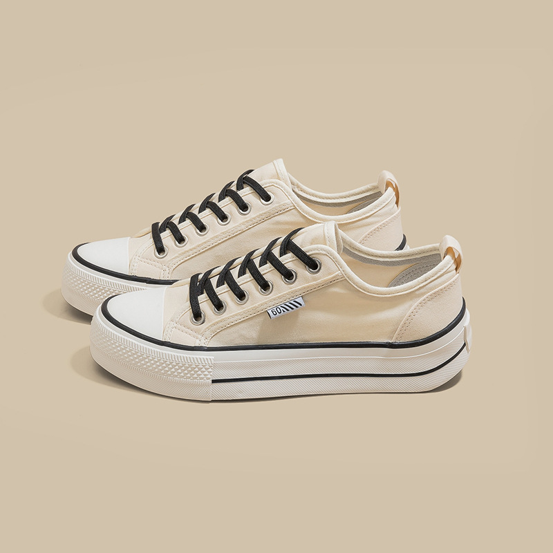 2026 primavera nuevo tipo de zapatos de lona de suela gruesa para mujeres aumentando la altura de los zapatos de deporte casuales con un pedaleo elástico zapatos de skate