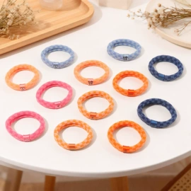 发夹;发圈;发簪