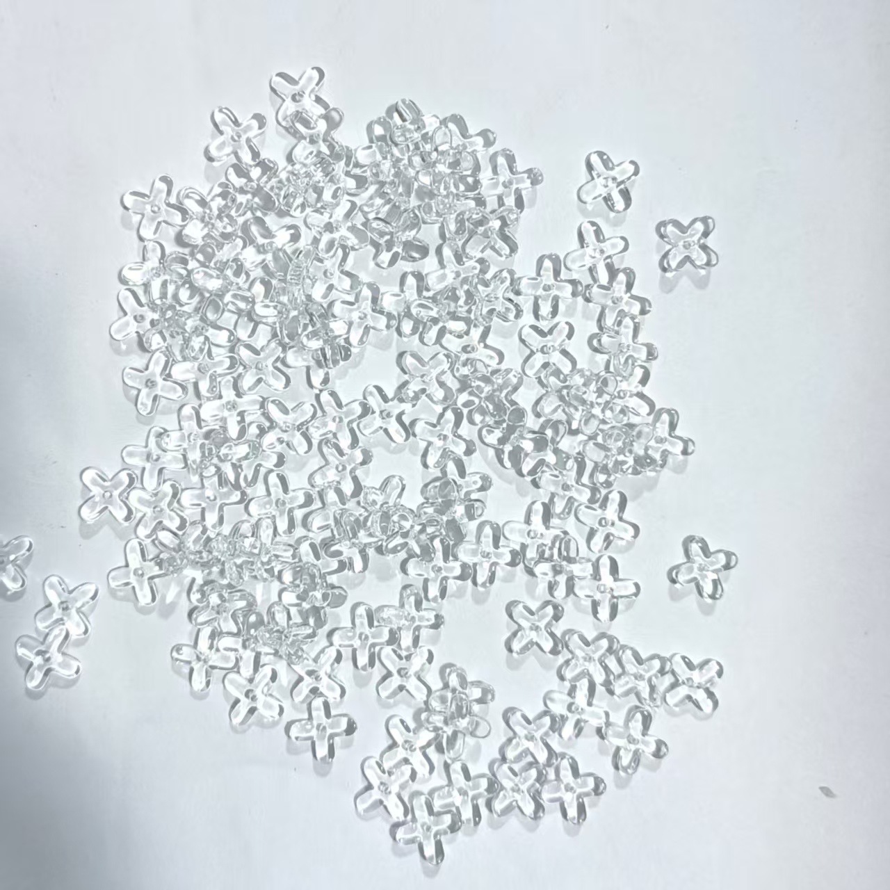 투명한 흰색