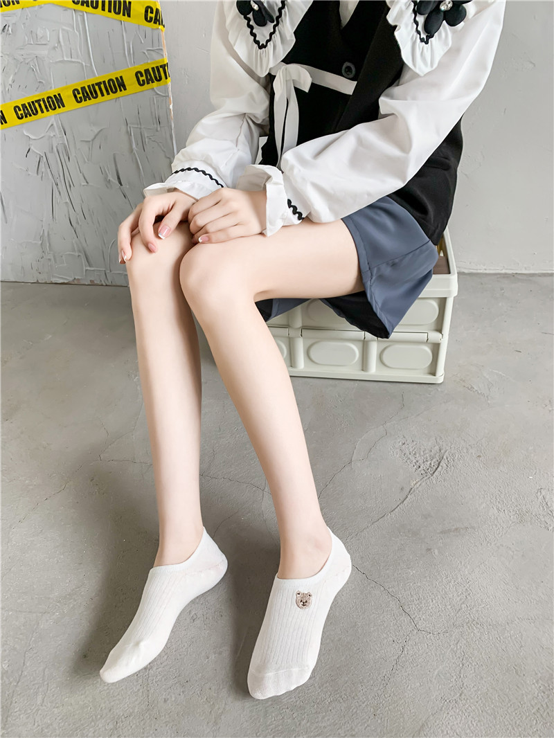 Preppy Style Women's Animal Cotton Ankle Socks A Pair display picture 11