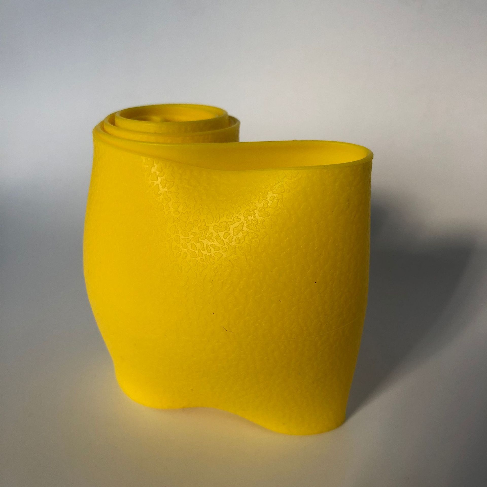 Patrón de cuero cubierta del volante de silicona de moda antideslizante cubierta de la manija de silicona absorbente de sudor cubierta del volante universal cuatro estaciones Universal