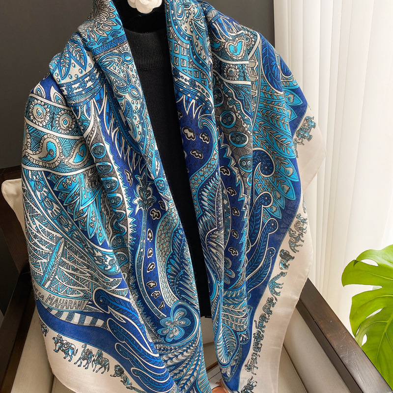 Retro elegante tótem de impresión de algodón y lino sentir 135*135cm bufanda cuadrada grande viaje todo-fósforo protector solar chal bufanda de seda