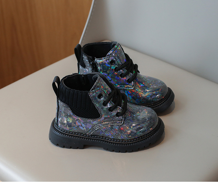 Scarpe autunnali 2024 Nuove scarpe Martin per bambini di taglia media e piccola, stivali corti impermeabili in pelle alla moda per ragazzi_voghion.com