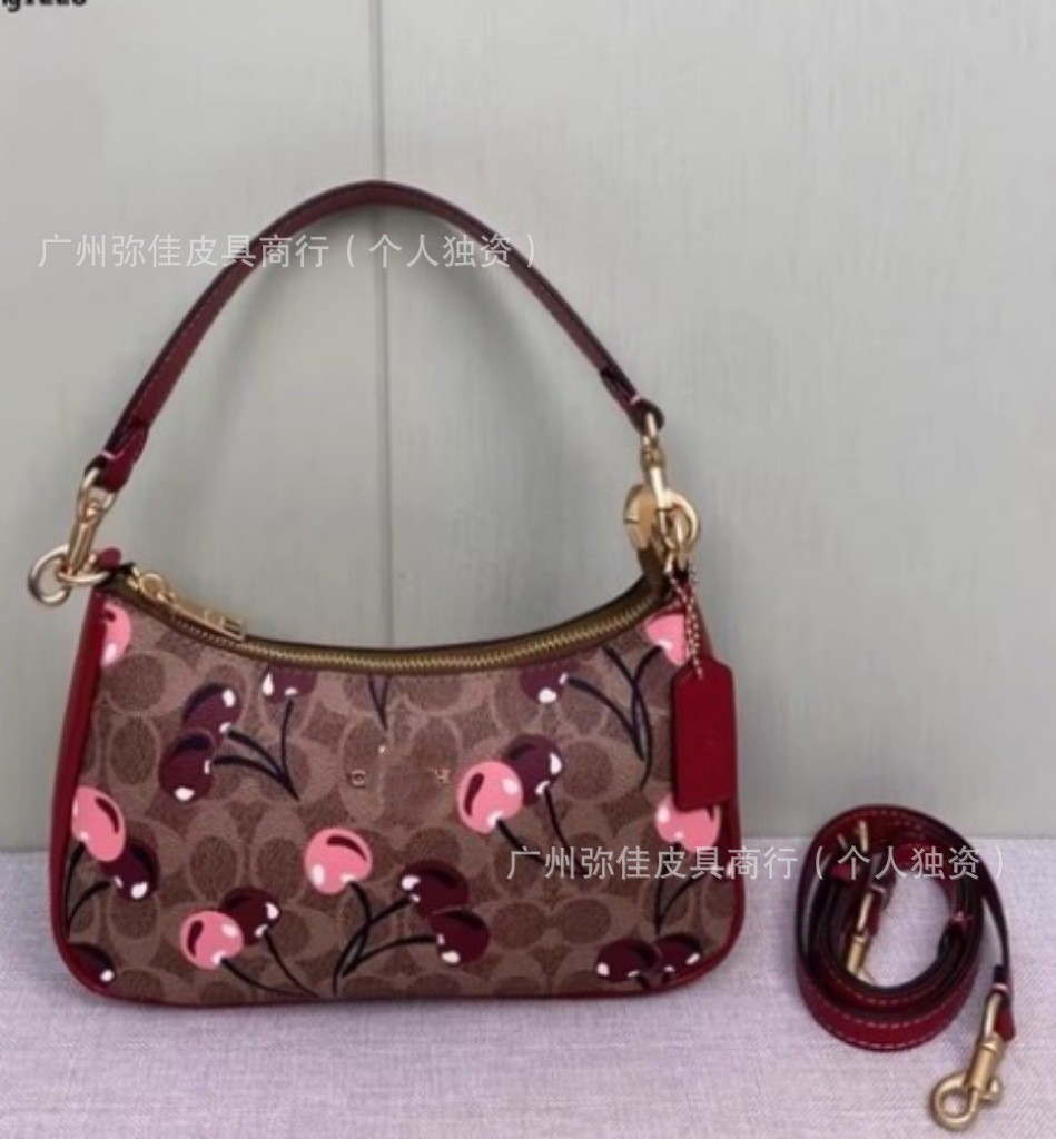 Cherry Wine Red - Caja de avión original