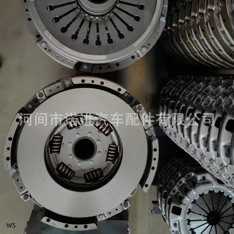 Heavy Duty Truck Clutch Kit, A0272502001, 0072508404, 0212506701
