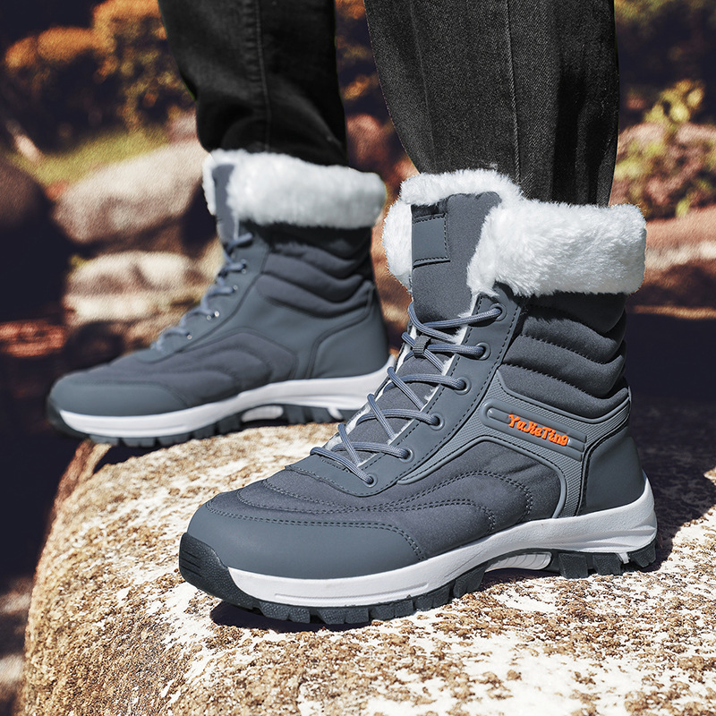 Botas de nieve transfronterizas de invierno para hombres y mujeres con zapatos de algodón calientes antideslizantes zapatos de altura media de tamaño grande comercio exterior