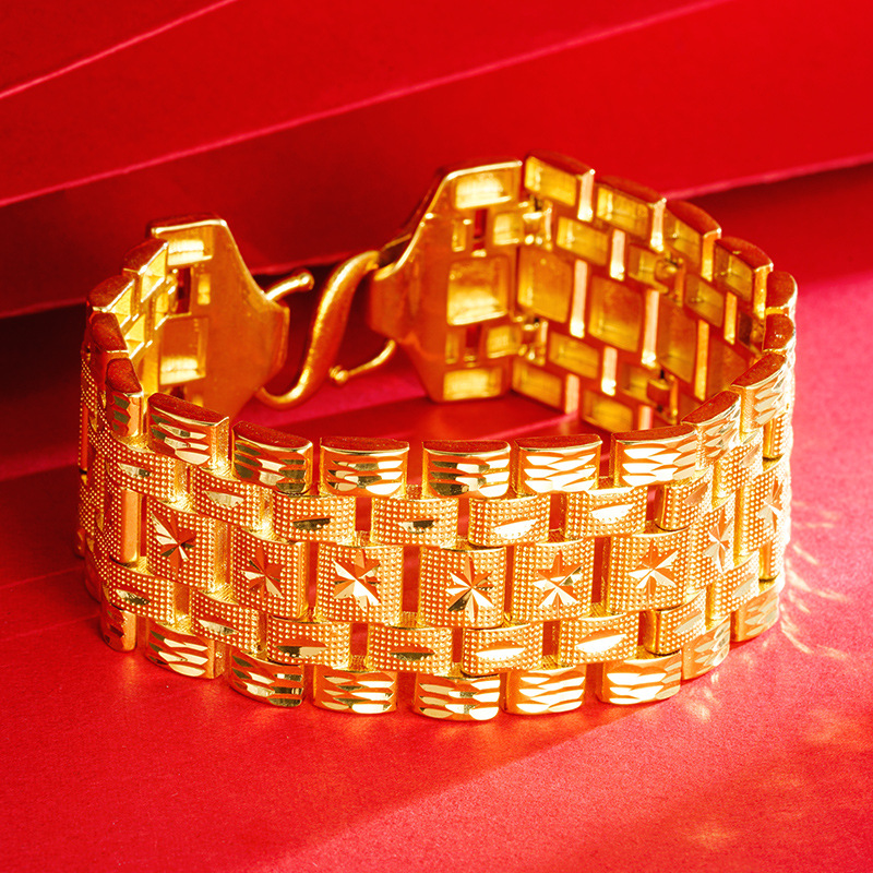 Cadena de tanque de oro cadena de reloj de los hombres pulsera gruesa al por mayor de largo tiempo no se desvanece tridimensional todo partido pulsera dominante moda