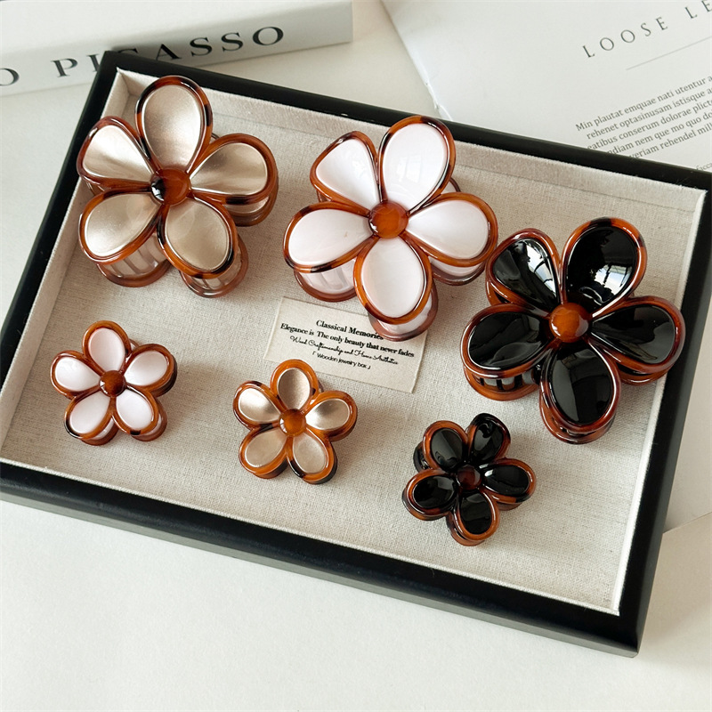 Side Stitching Flower Grab Clip Texture High-grade Gentle Hair Shark Clip All-match Daily Simple Korean Style New Hair Accessories