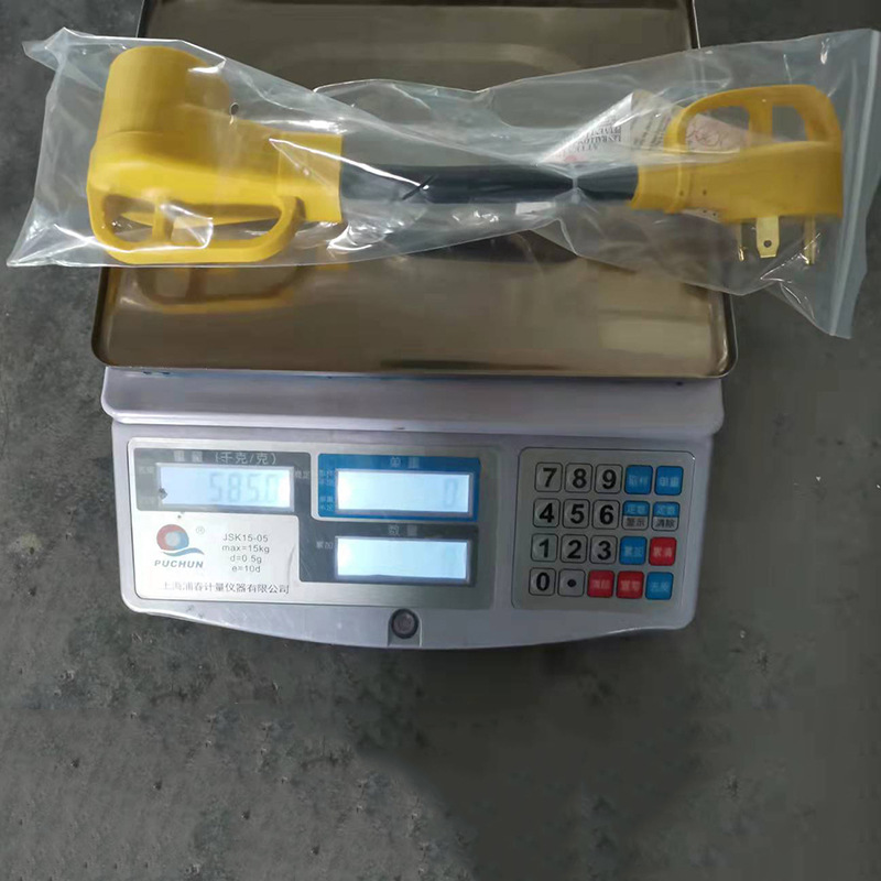 浪涌系列房车转换器 宁波厂家供应三芯插头 30转50房车转换器