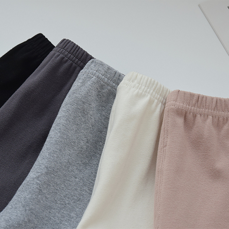 Polainas de las niñas Ropa de primavera y otoño Estilo occidental Algodón puro Bebé fino Ropa de otoño para niñas Pantalones largos para niños Ropa de otoño para niños