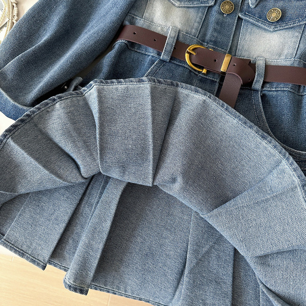 Fashionable denim dress