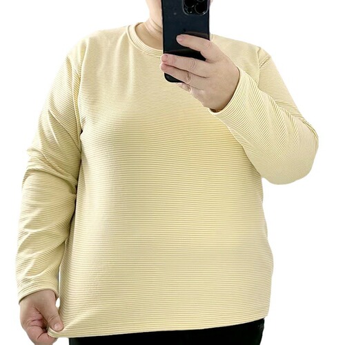 Thick padded women's thermal underwear for large sizes, 200lb to 300lb round neck long sleeve base shirt, with plush lining, oversized top