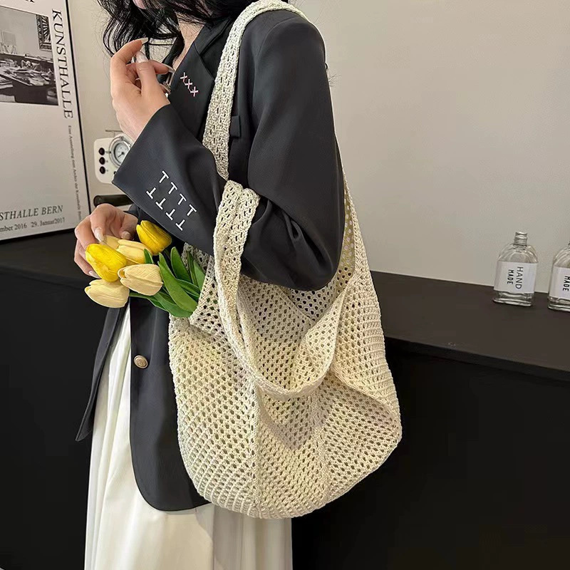 新しい夏の人気の女性用織バッグ、手持ちの織バッグ、ファッショナブルでスタイリッシュなワンショルダーメッシュバッグ、海辺の旅行用ストローバッグ|undefined