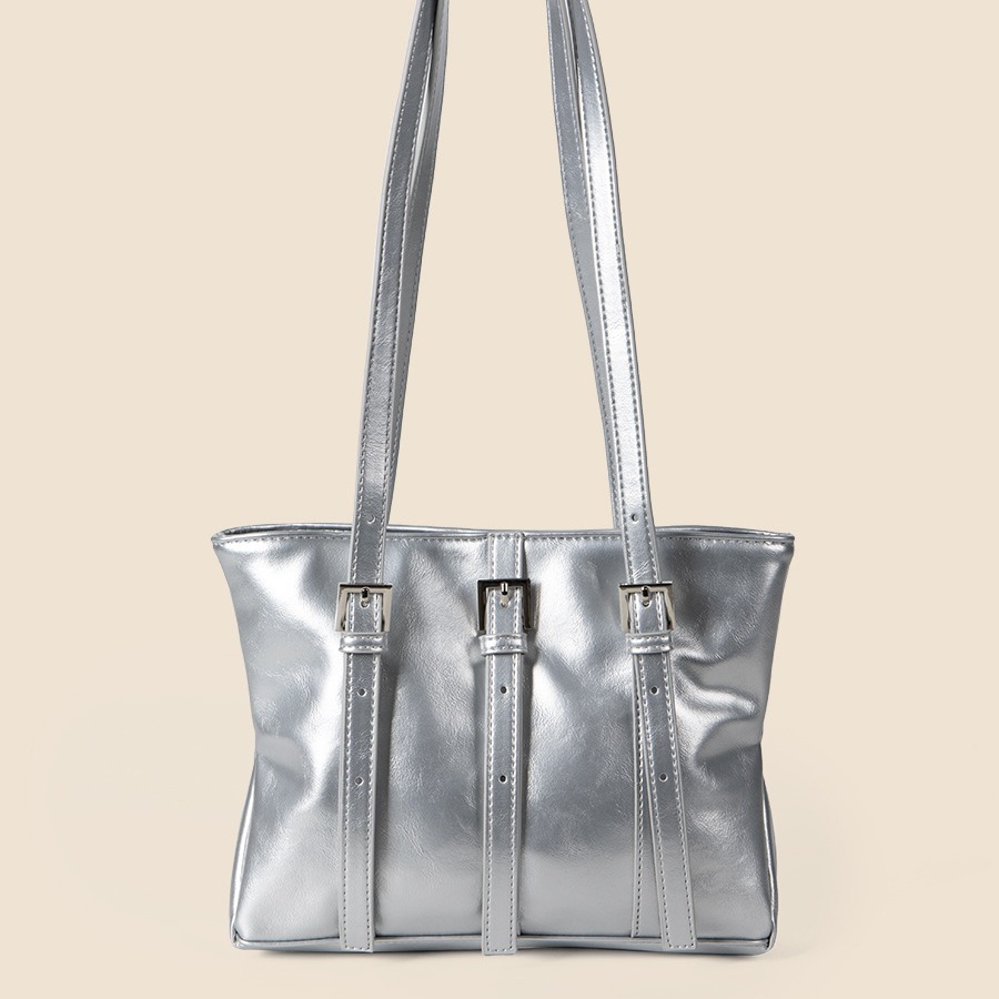 2024-es divatos nyári ingázási stílusú táska, személyre szabott ezüst színű válltáska lányoknak, csúcskategóriás, kis és közepes kapacitású_voghion.com