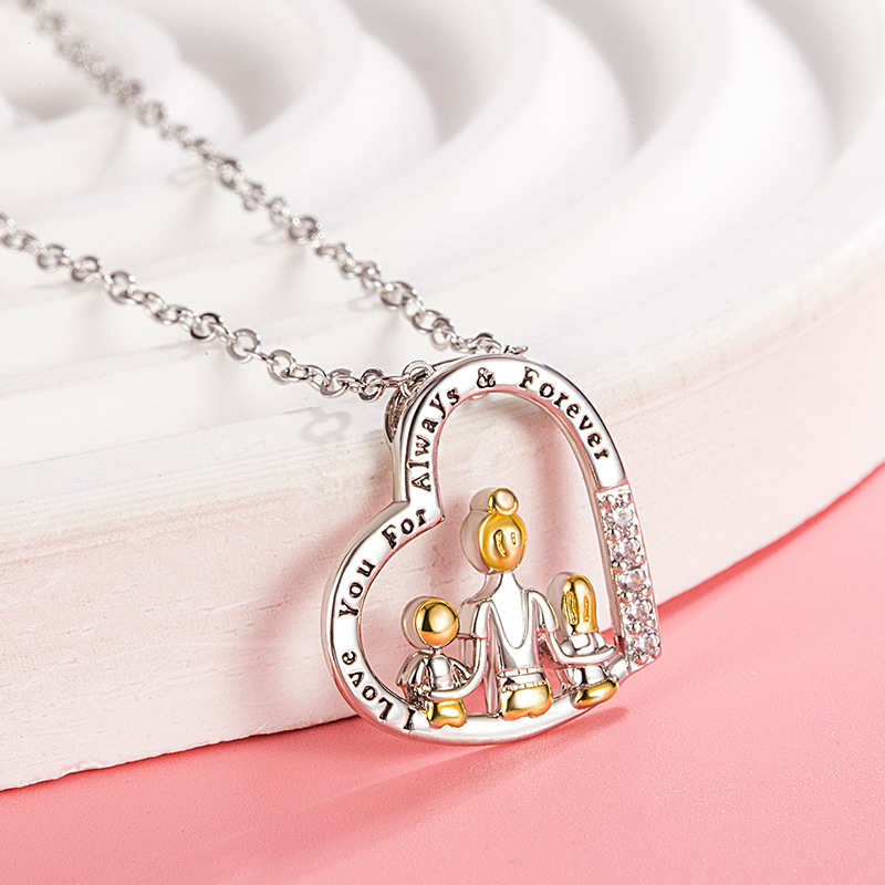 Collana con pendente a cuore inciso mamma e figlio donna_voghion.com